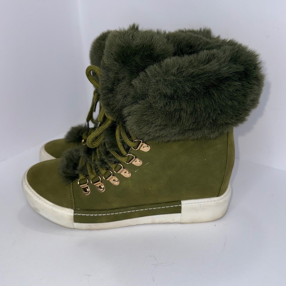 Liliana Wedge Bootie Womens 8.5 Olive Green Faux Fur Lace Up Hidden Wedge Winter - Picture 2 of 11